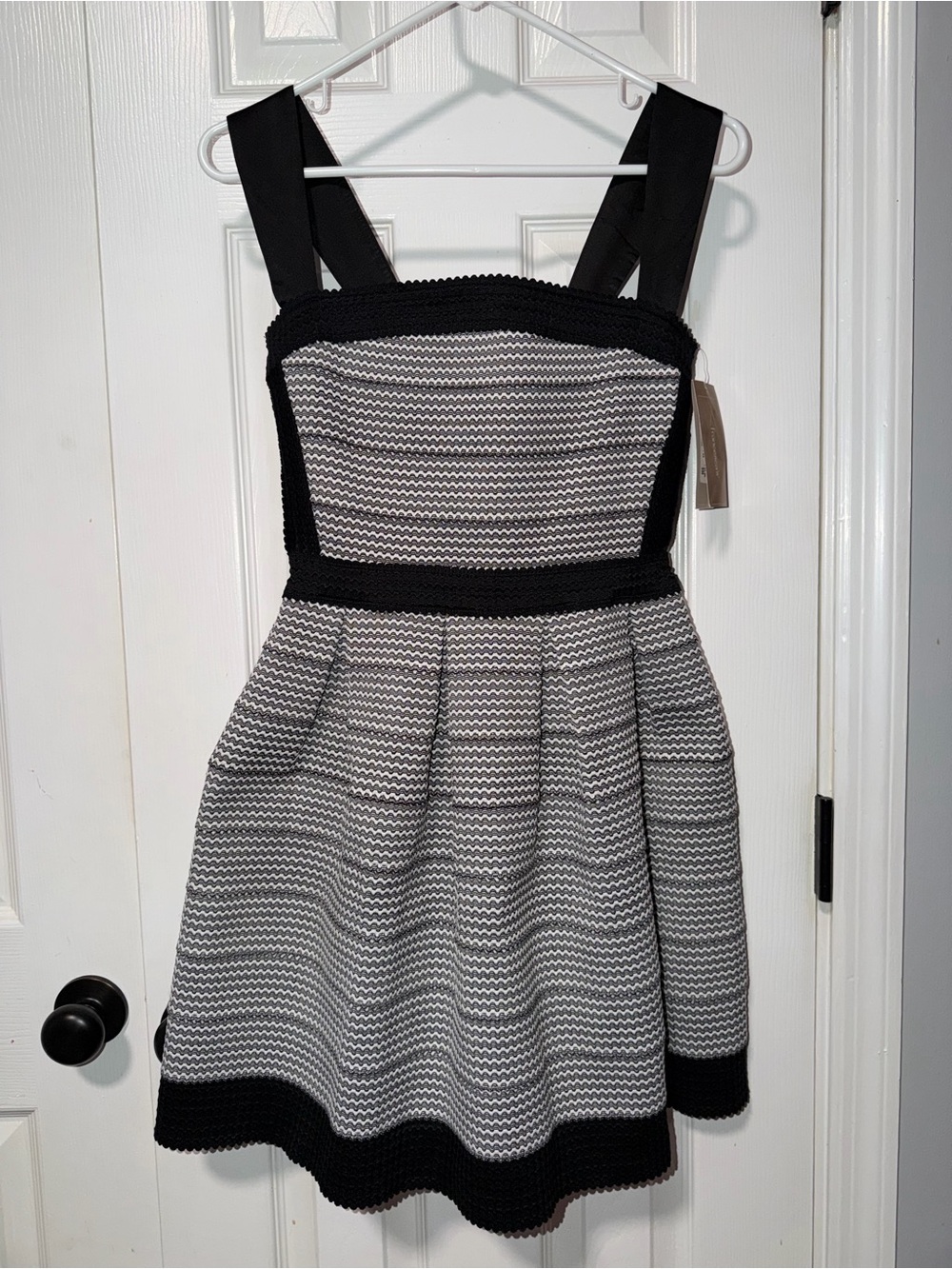 Women’s fit flare stripe sleeveless mini dress formal party event sexy summer